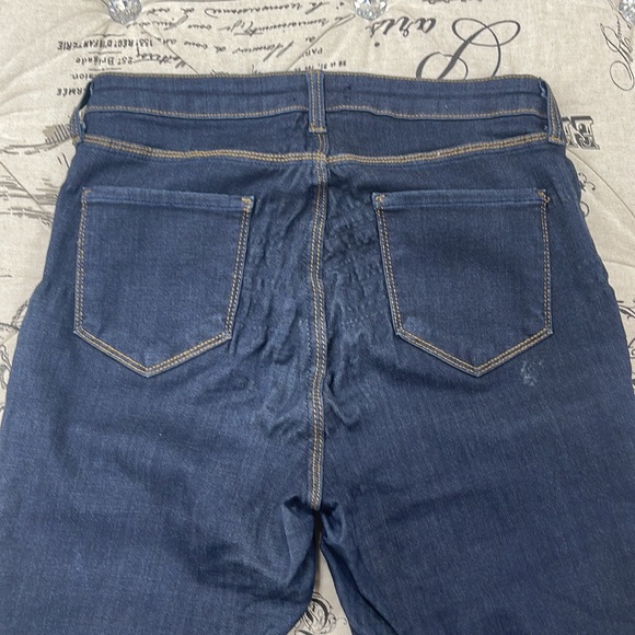 L'AGENCE Margot High-Rise Skinny Jeans - Picture 11 of 12